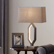 Image sur DESMOND Table Lamp