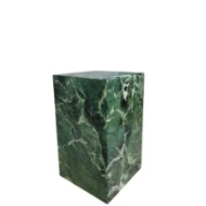 Image sur Prada Green Marble Pedestal